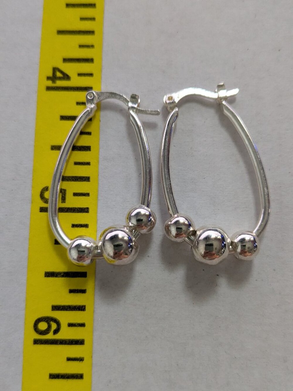 925 Sterling Oval Hoop Ball Beaded Pierced Earrings
